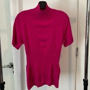 Escada lightweight turtleneck sweater. Size 42. NWOT.